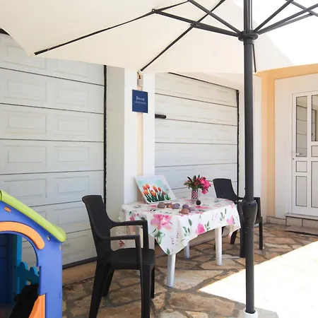 Brodarica 15270c Apartmán Šibenik