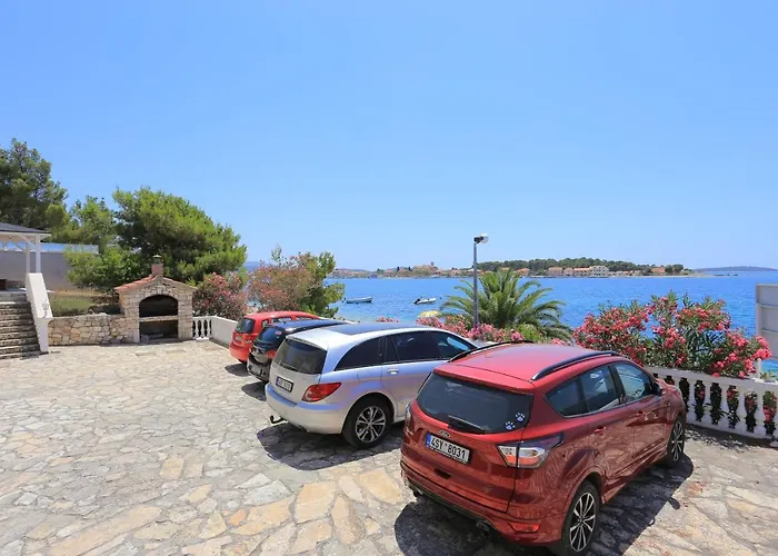 Brodarica 15270c Apartman *