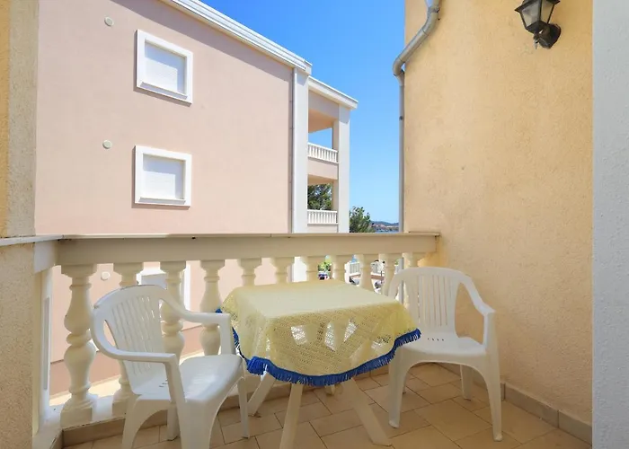 Apartman Brodarica 15270c Sibenik